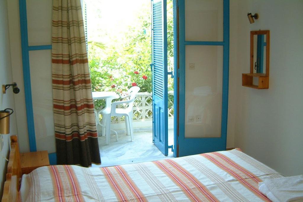 Guesthouse Karidia Skála Eresoú Exteriör bild