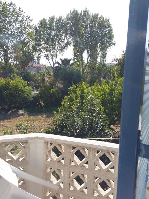 Guesthouse Karidia Skála Eresoú Exteriör bild