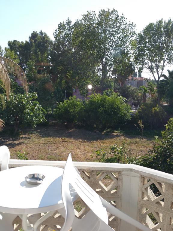 Guesthouse Karidia Skála Eresoú Exteriör bild